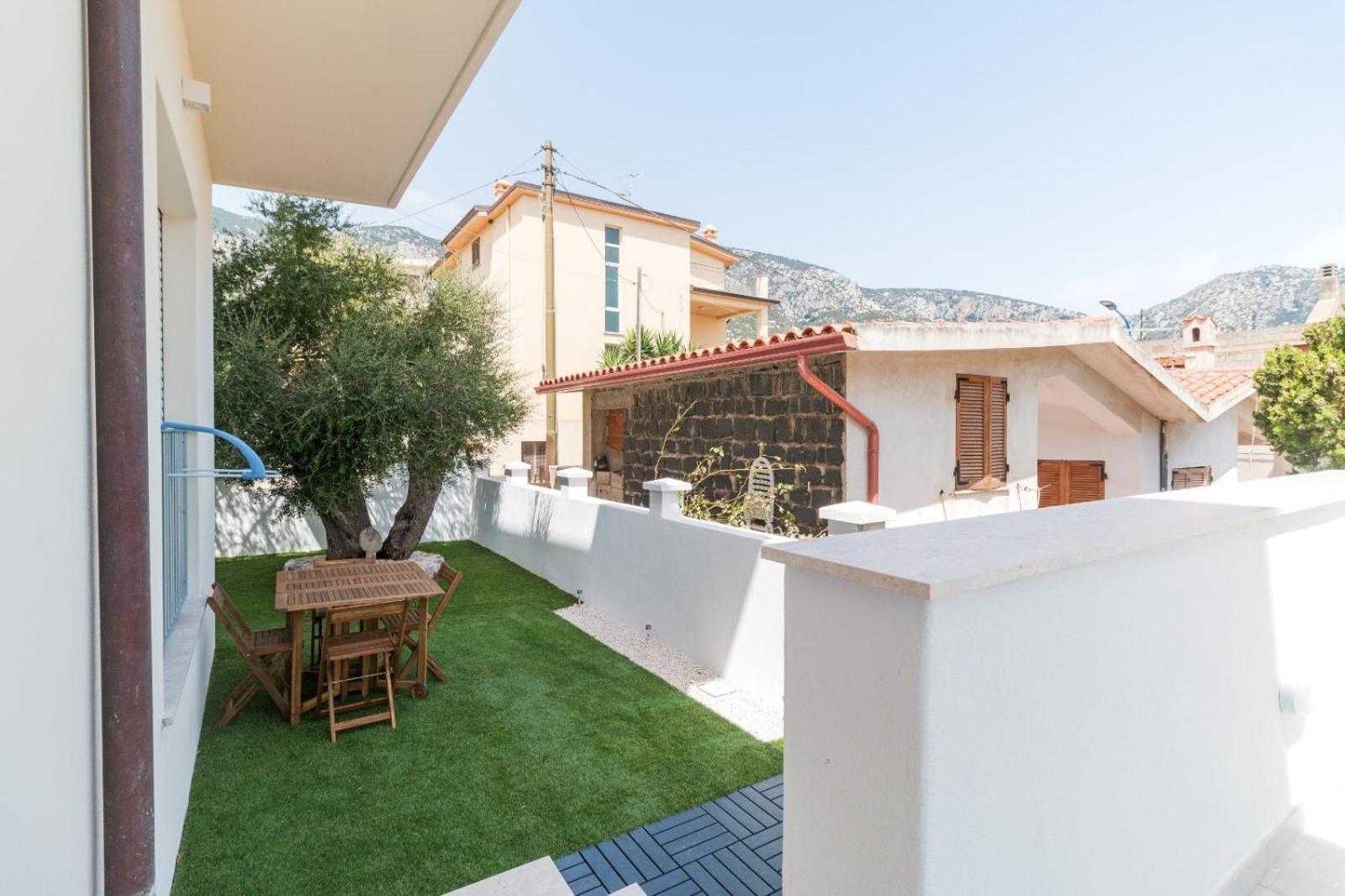 Appartamento Perla Bianca, Con Wifi E Air Con Cala Gonone Ngoại thất bức ảnh